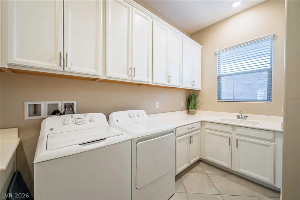 512 Heritage Bridge, Henderson, NV 89011