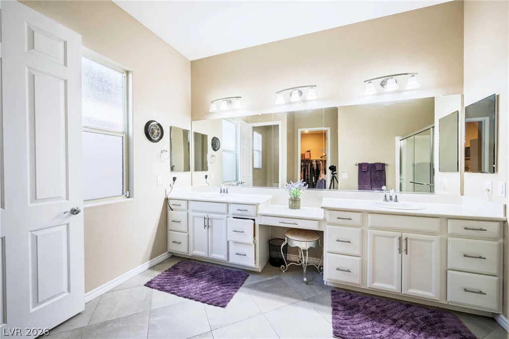 512 Heritage Bridge, Henderson, NV 89011