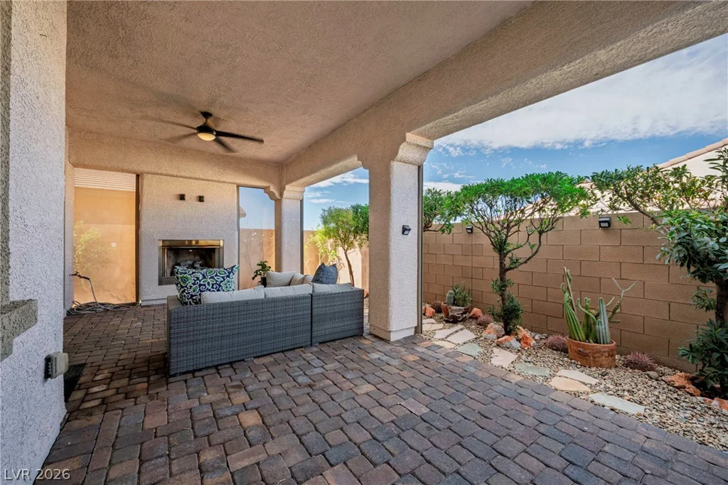 512 Heritage Bridge, Henderson, NV 89011
