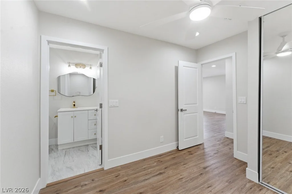 3182 Palmdale, Las Vegas, NV 89121