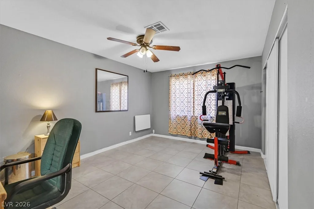 6545 Casa Linda, Las Vegas, NV 89103