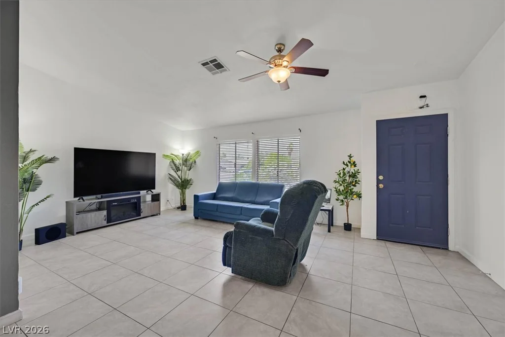 6545 Casa Linda, Las Vegas, NV 89103