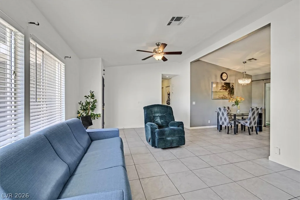 6545 Casa Linda, Las Vegas, NV 89103