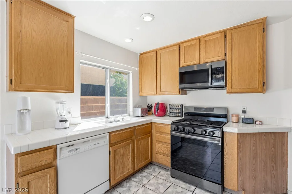 1104 Milpas, Las Vegas, NV 89134