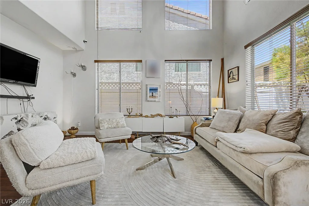 6188 Bridgeport Hills, Las Vegas, NV 89139