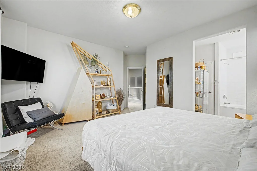 6188 Bridgeport Hills, Las Vegas, NV 89139