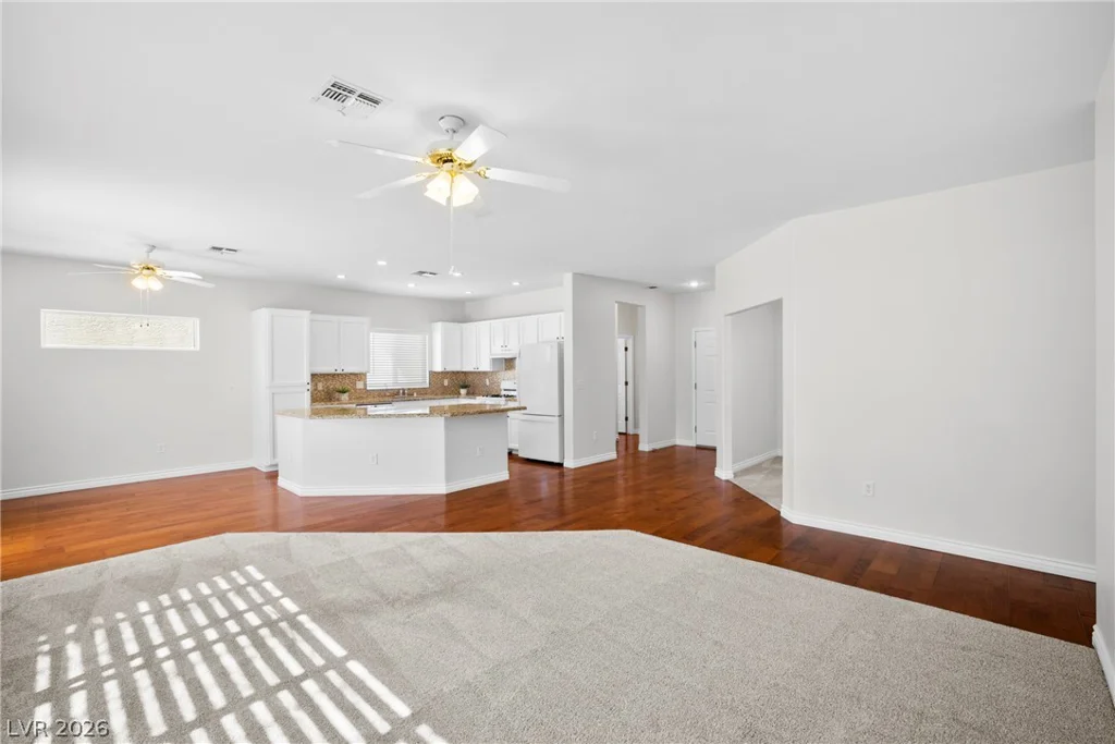 2565 Gilbertville, Henderson, NV 89052