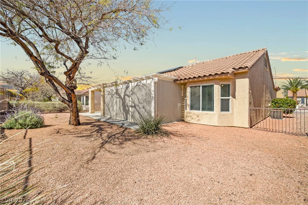 2565 Gilbertville, Henderson, NV 89052
