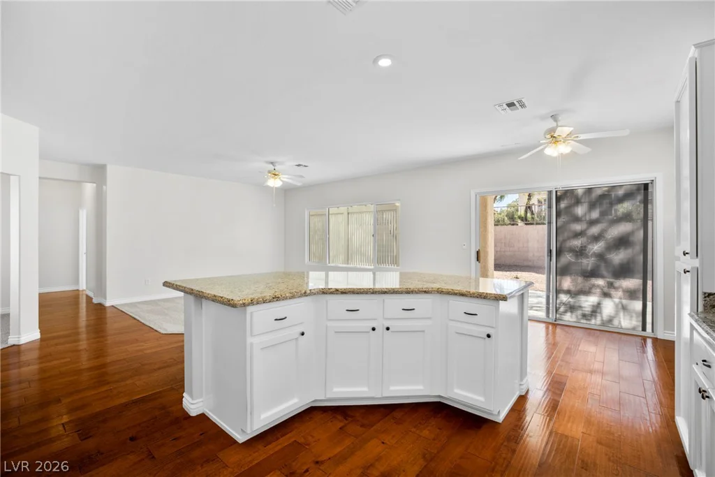 2565 Gilbertville, Henderson, NV 89052