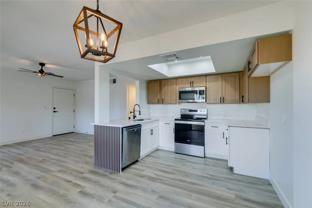 4702 Obannon, Las Vegas, NV 89102