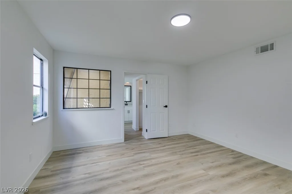 4702 Obannon, Las Vegas, NV 89102