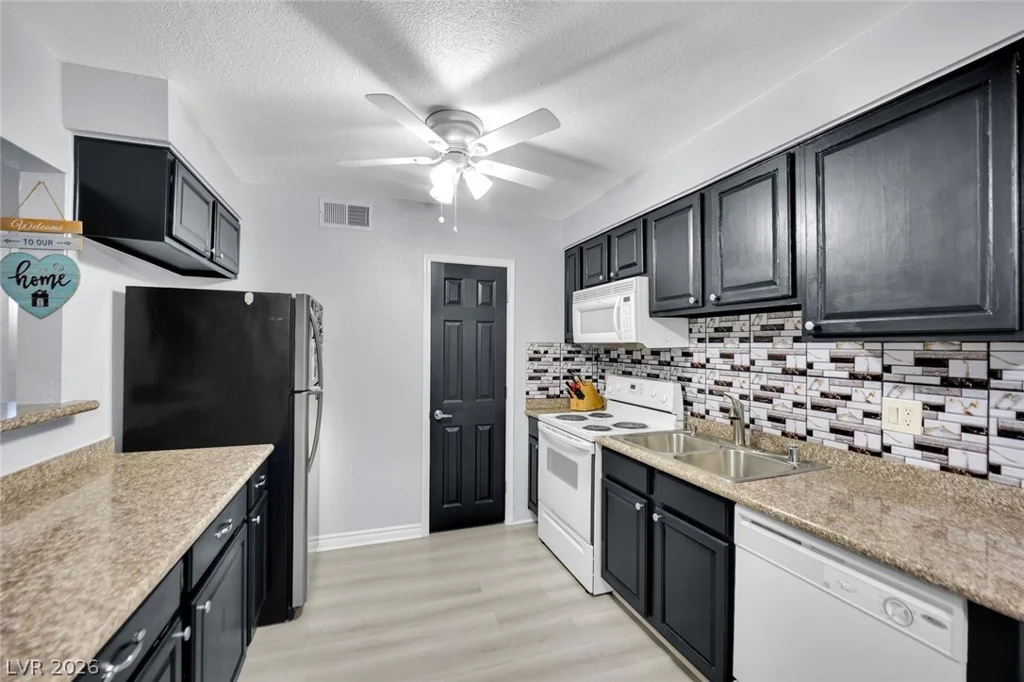 2451 Rainbow, Las Vegas, NV 89108