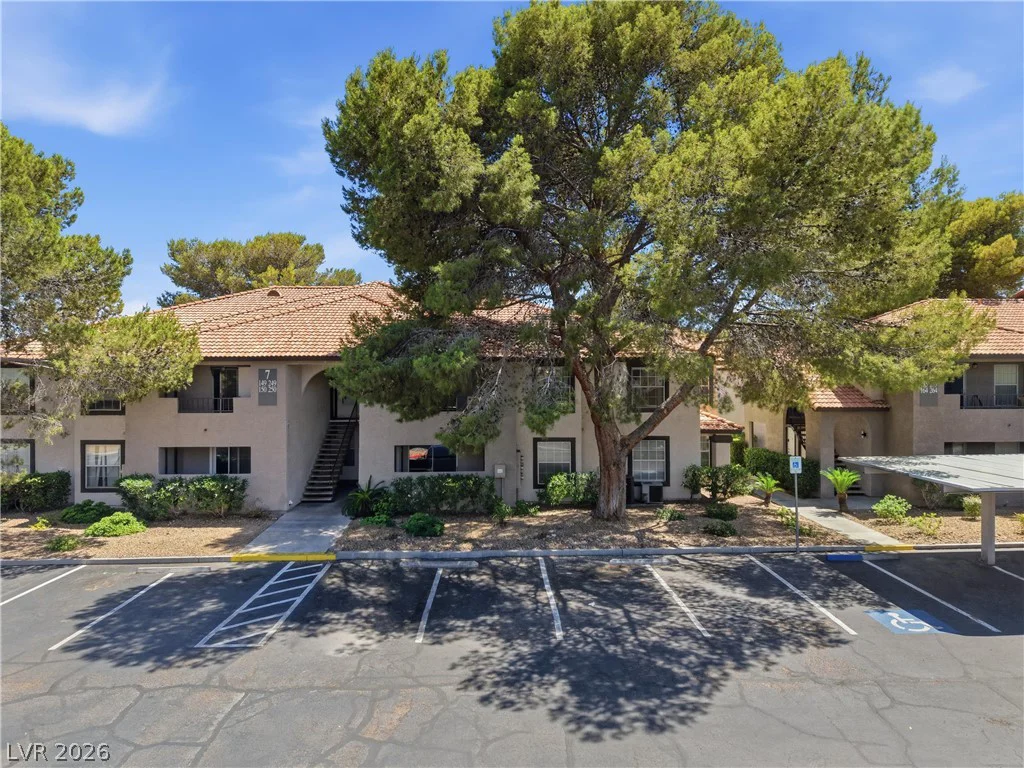 2606 Durango, Las Vegas, NV 89117
