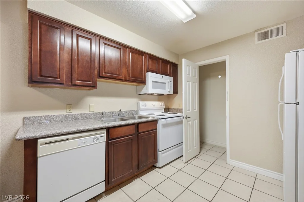 2606 Durango, Las Vegas, NV 89117