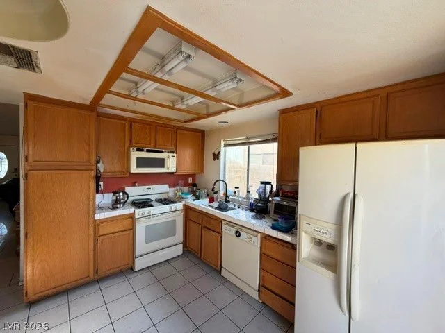 1650 Walingwood, North Las Vegas, NV 89031