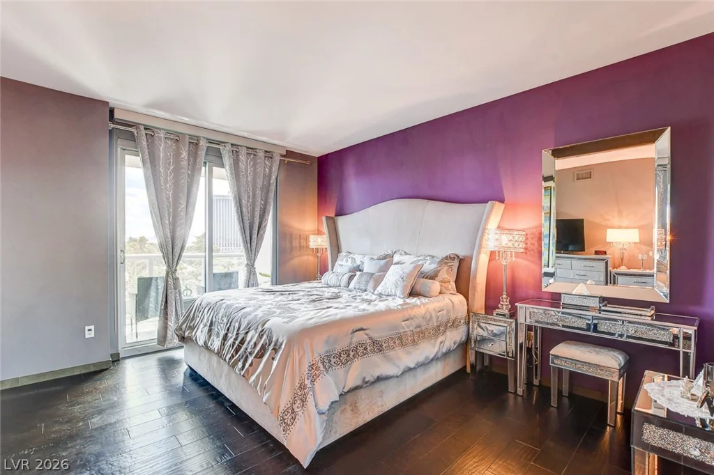322 Karen, Las Vegas, NV 89109