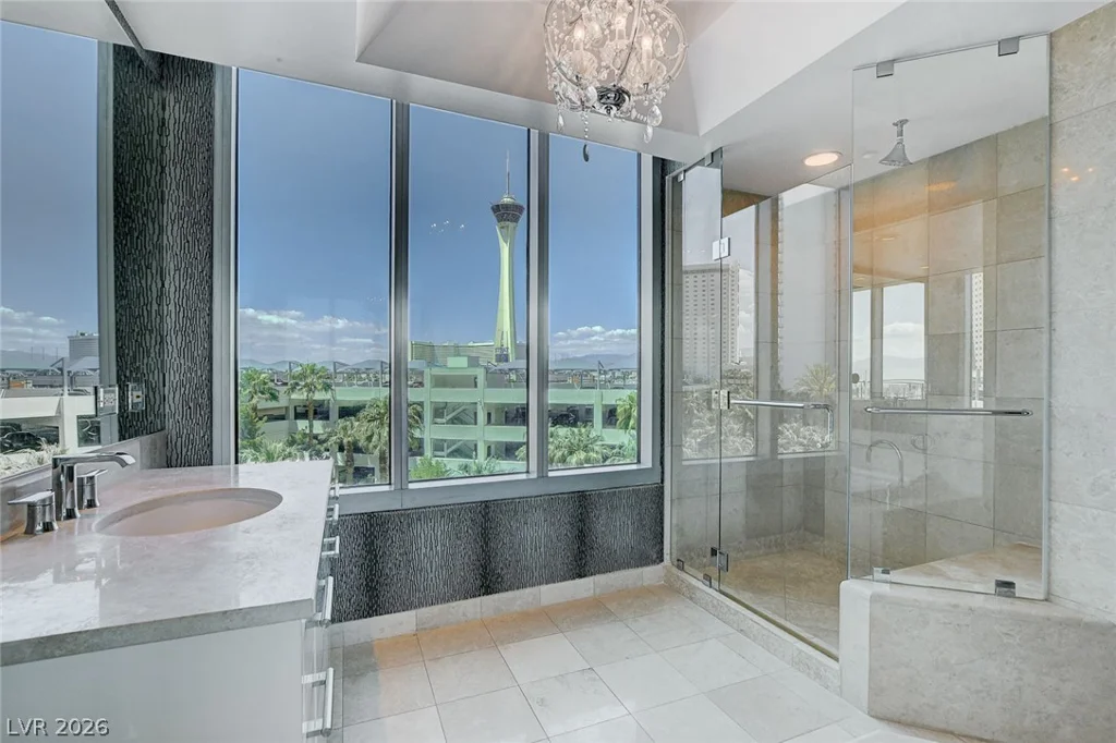 322 Karen, Las Vegas, NV 89109