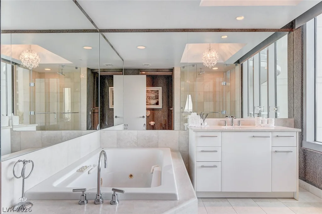 322 Karen, Las Vegas, NV 89109