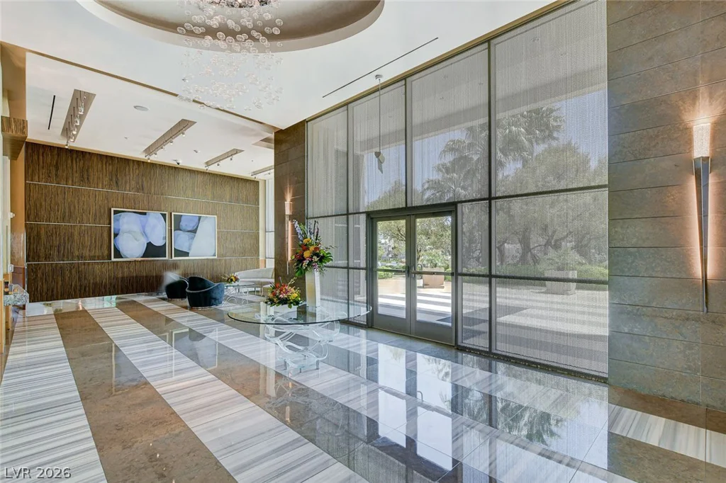 322 Karen, Las Vegas, NV 89109
