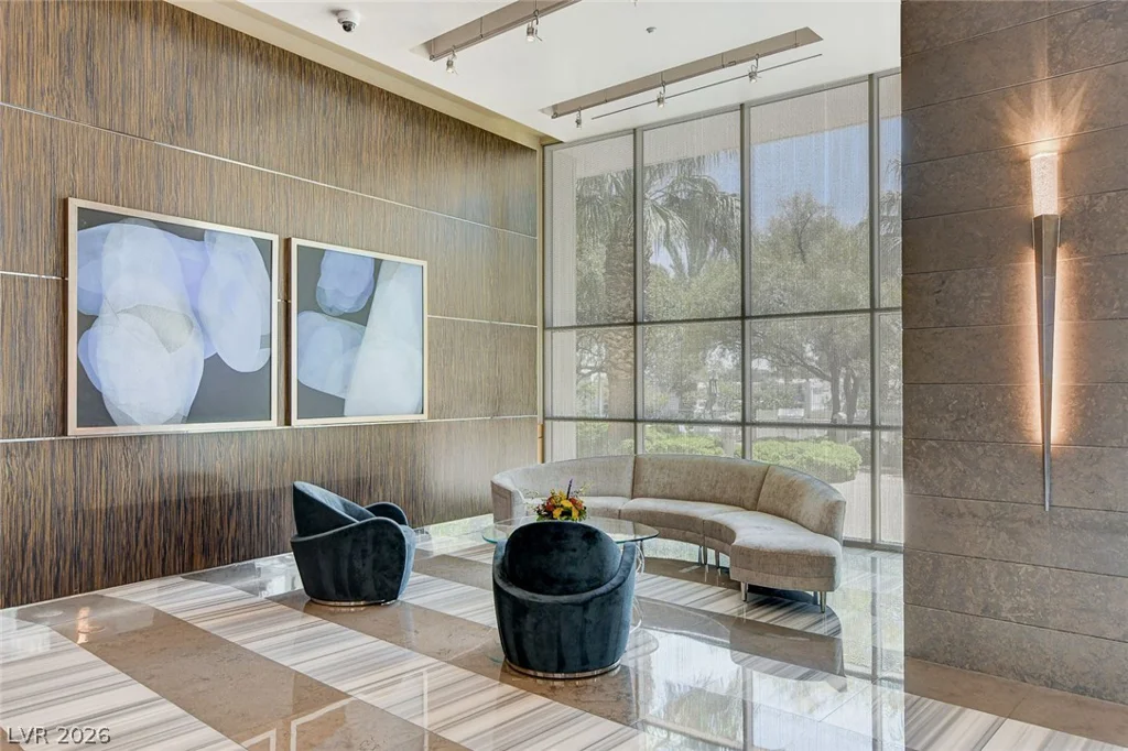 322 Karen, Las Vegas, NV 89109