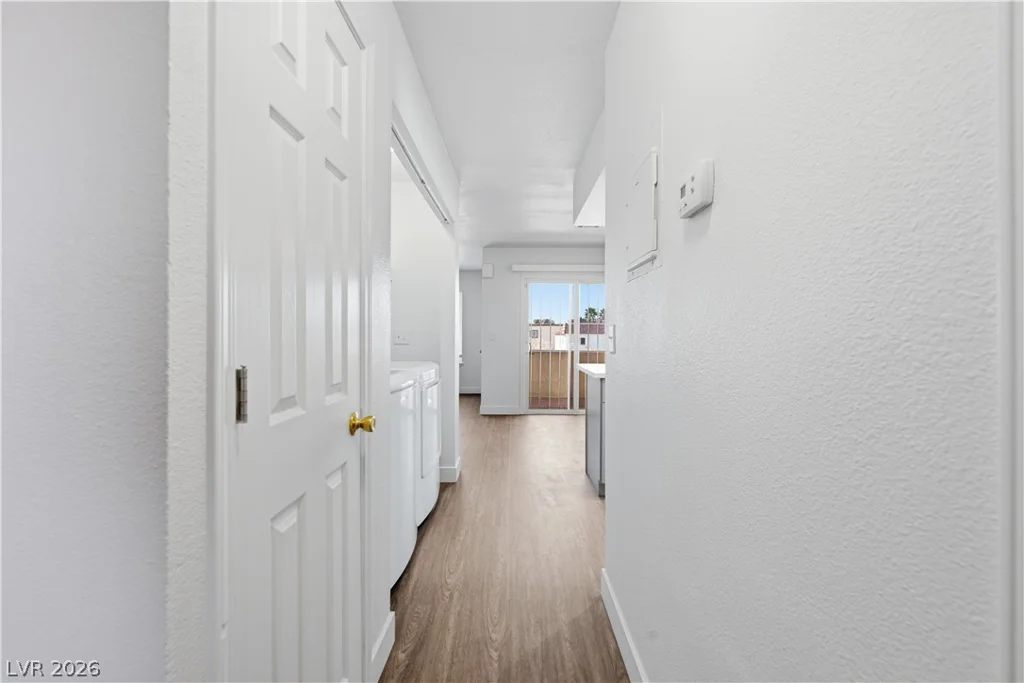 6952 Issac, Las Vegas, NV 89156