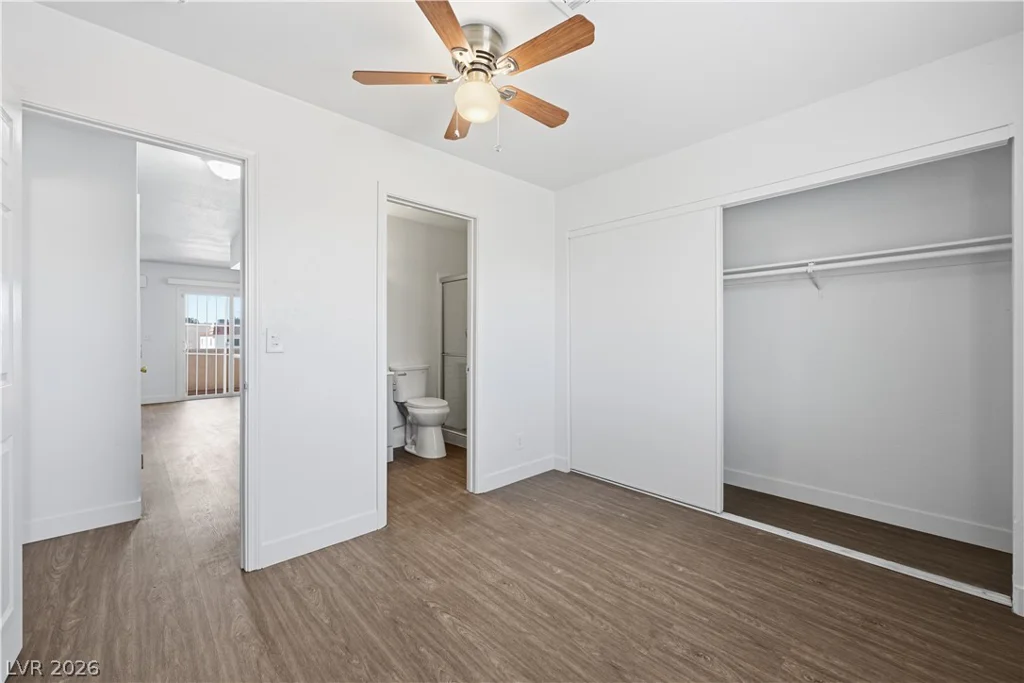 6952 Issac, Las Vegas, NV 89156