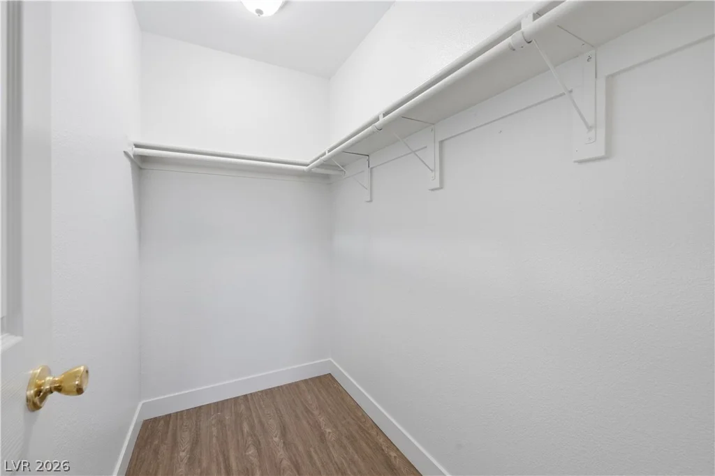 6952 Issac, Las Vegas, NV 89156