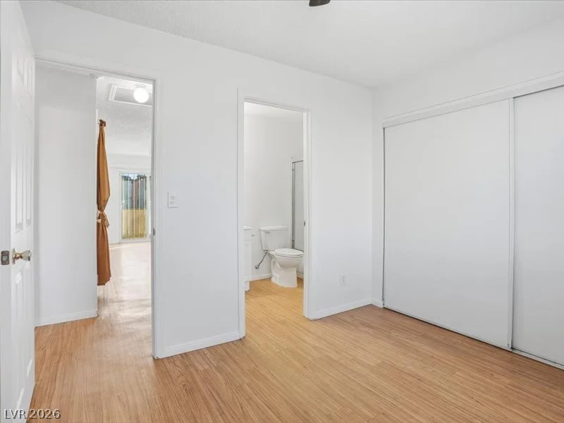 6952 Issac, Las Vegas, NV 89156