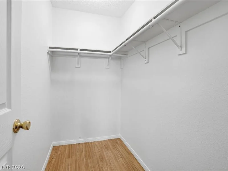 6952 Issac, Las Vegas, NV 89156