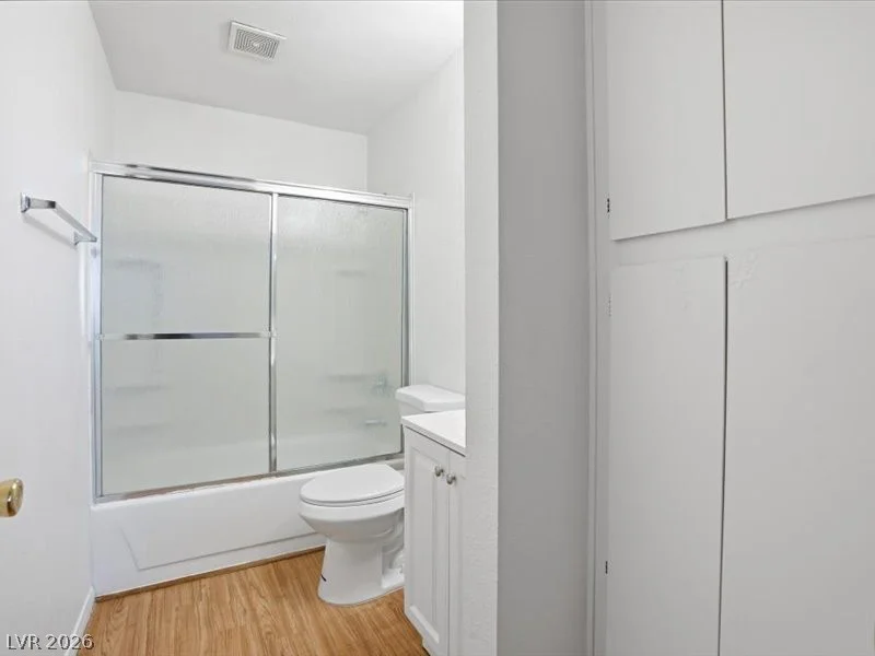 6952 Issac, Las Vegas, NV 89156