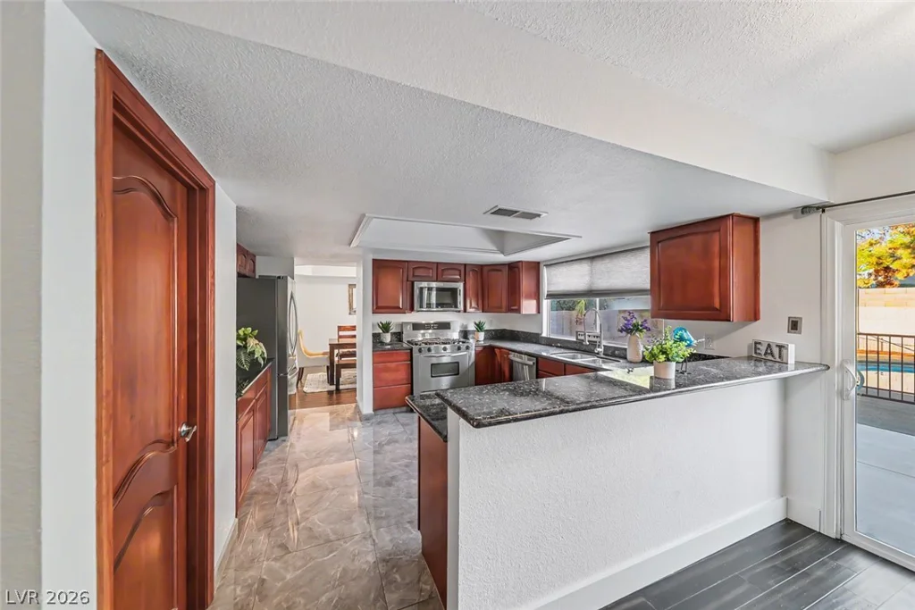 32 Stone Cress, Henderson, NV 89074