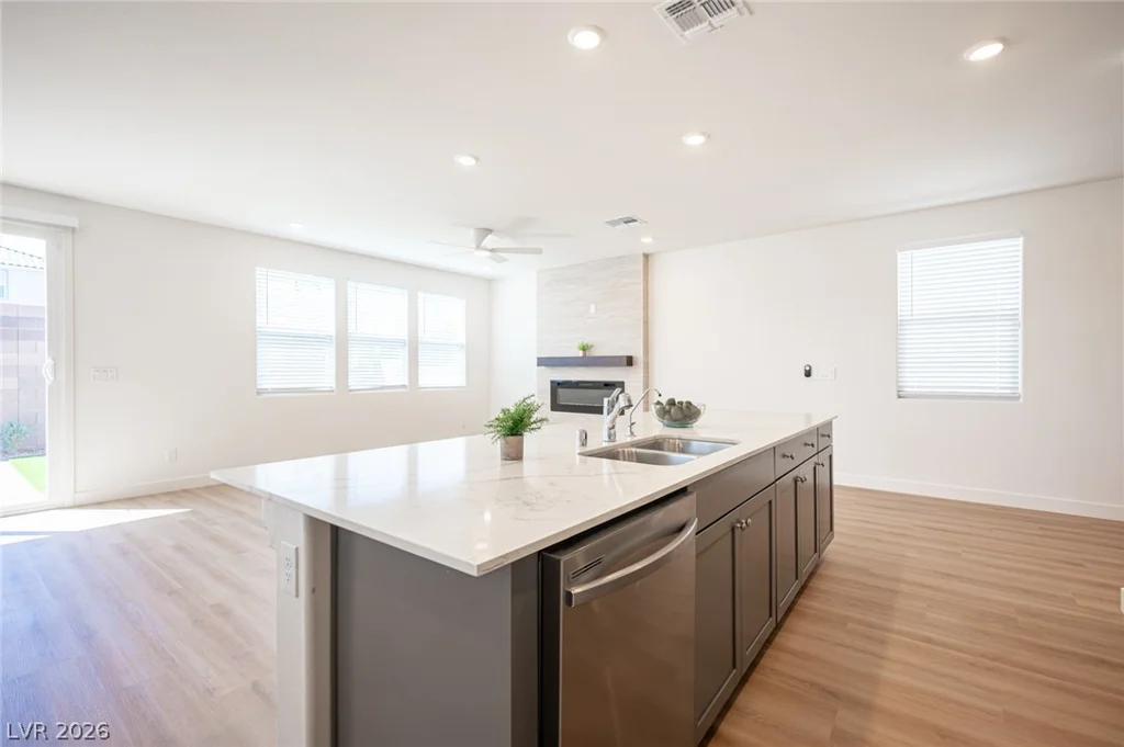 10279 Fragrant Apple, Las Vegas, NV 89141