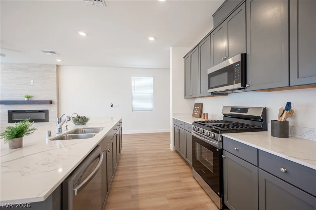 10279 Fragrant Apple, Las Vegas, NV 89141