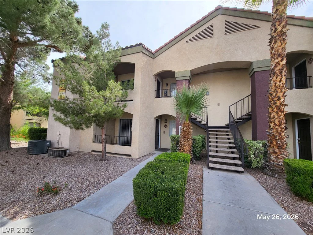 7885 Flamingo, Las Vegas, NV 89147