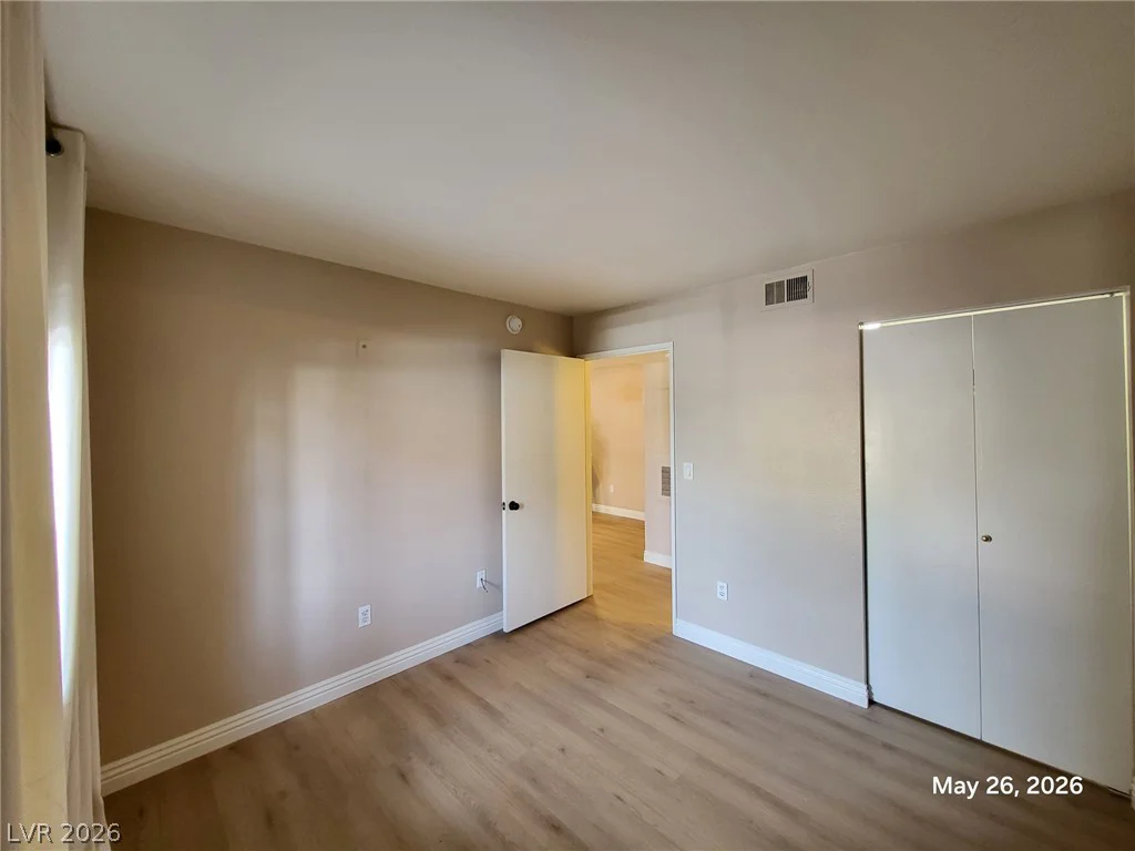7885 Flamingo, Las Vegas, NV 89147