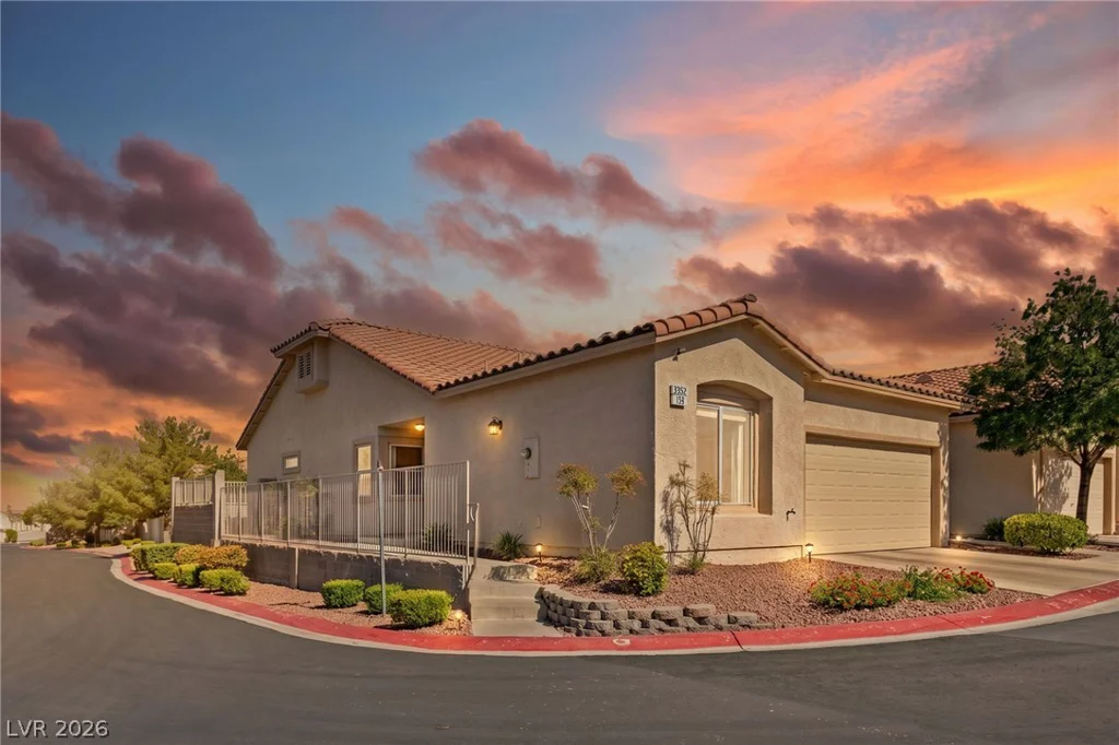 3352 Kylemore, Las Vegas, NV 89129