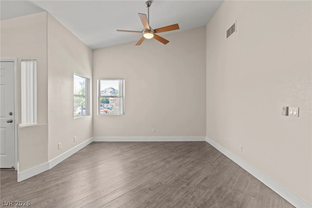 3352 Kylemore, Las Vegas, NV 89129
