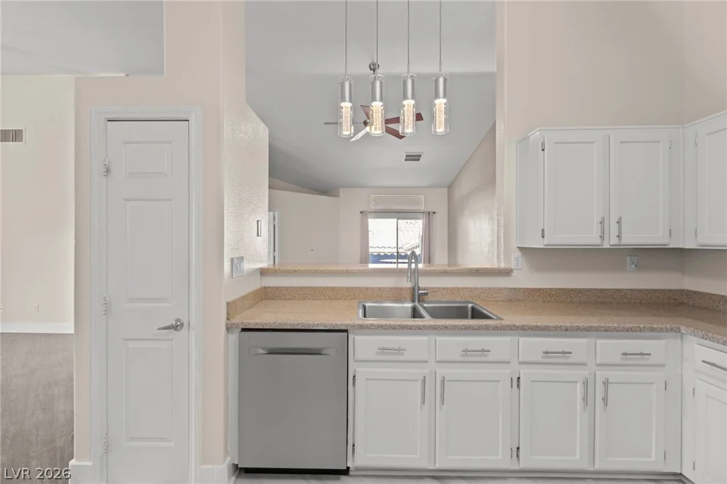 3352 Kylemore, Las Vegas, NV 89129