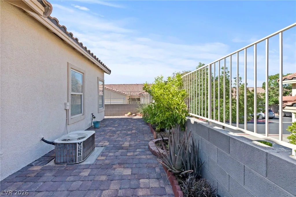 3352 Kylemore, Las Vegas, NV 89129