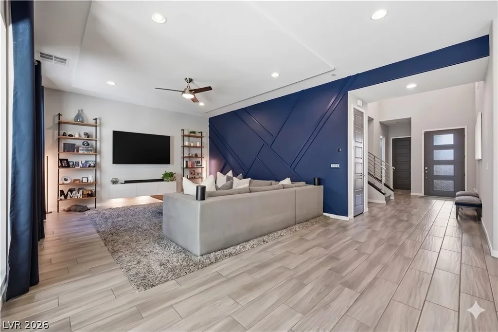 8587 Old Daylily, Las Vegas, NV 89113