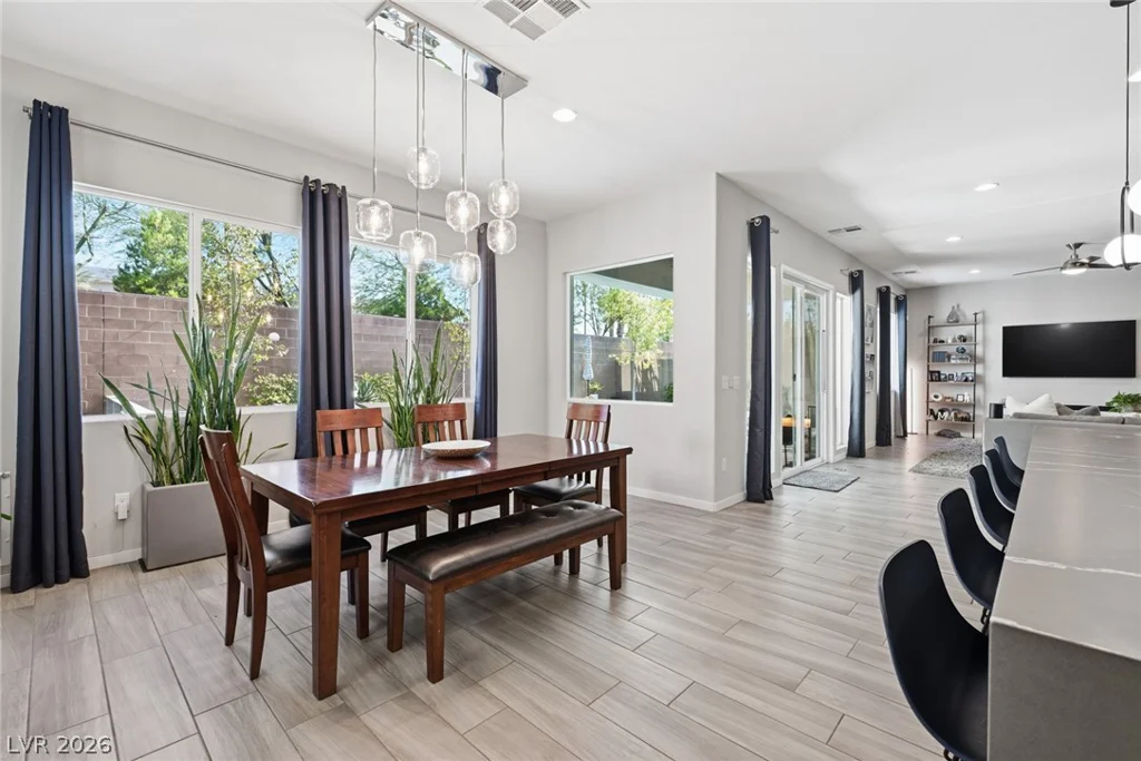 8587 Old Daylily, Las Vegas, NV 89113