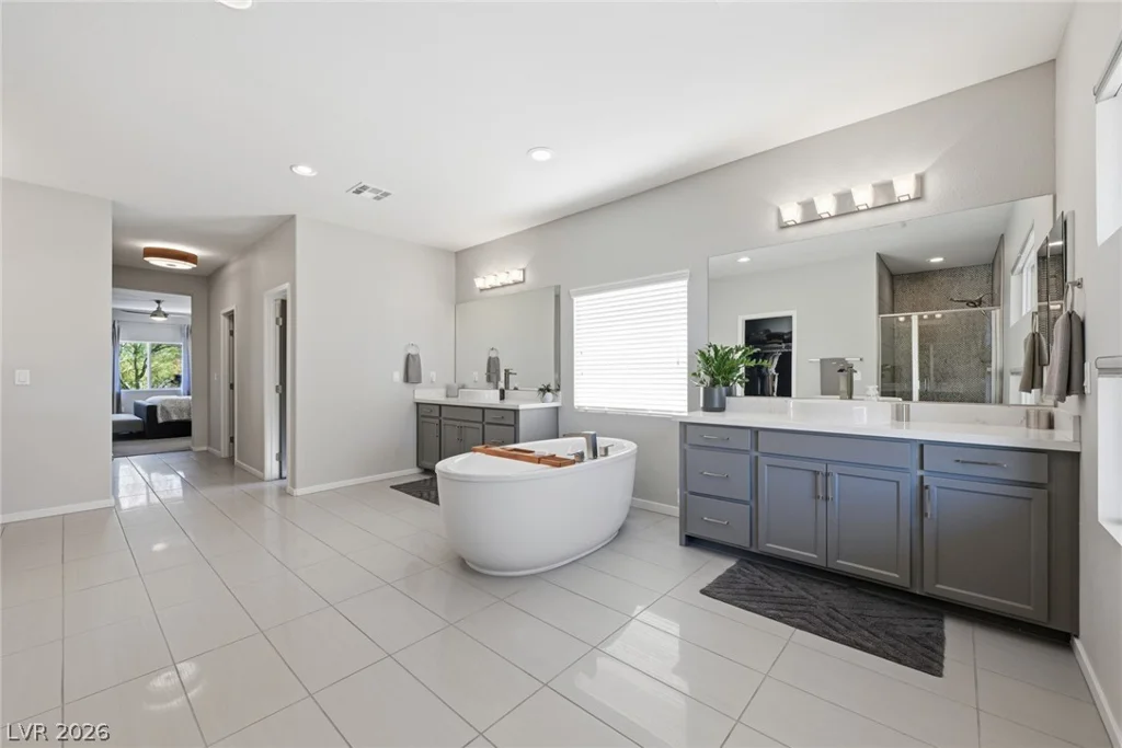 8587 Old Daylily, Las Vegas, NV 89113