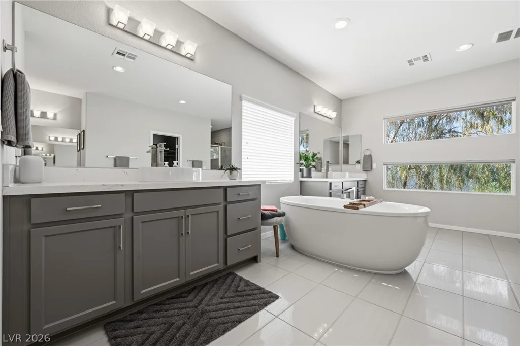8587 Old Daylily, Las Vegas, NV 89113