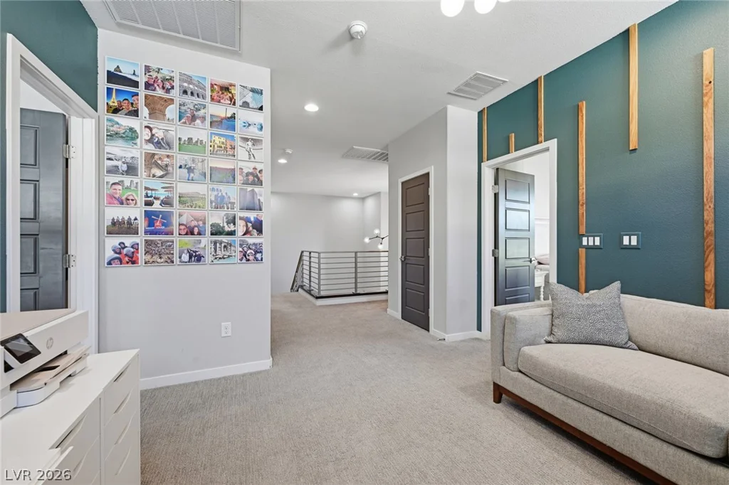 8587 Old Daylily, Las Vegas, NV 89113
