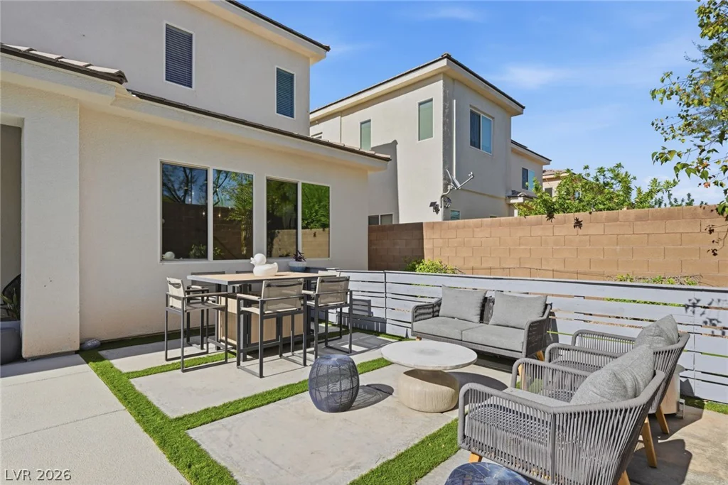8587 Old Daylily, Las Vegas, NV 89113
