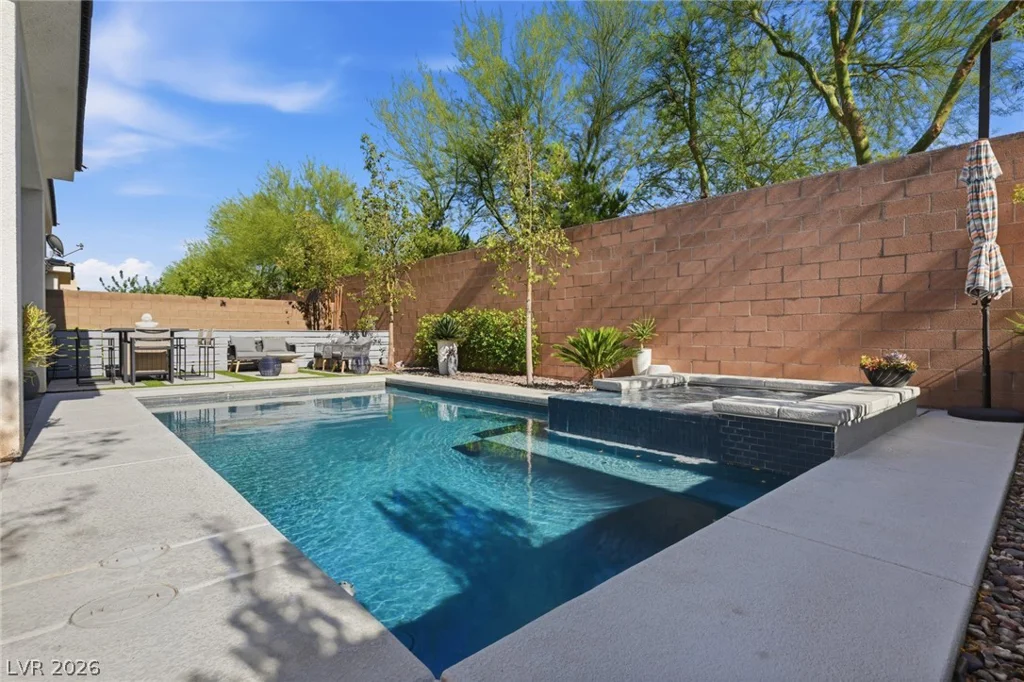 8587 Old Daylily, Las Vegas, NV 89113
