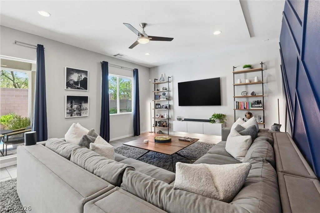 8587 Old Daylily, Las Vegas, NV 89113