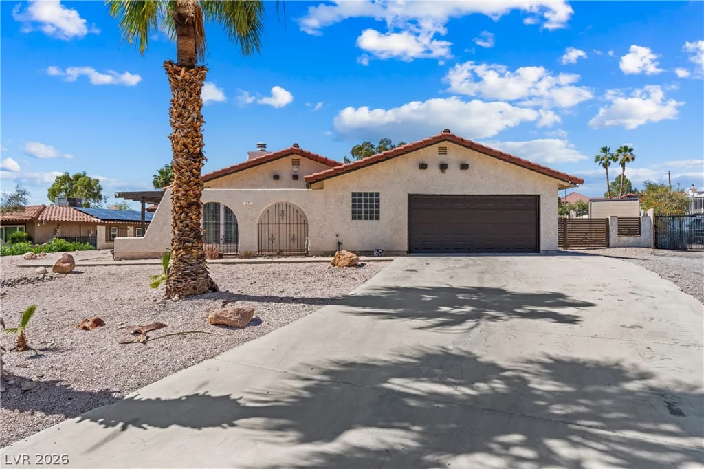 1132 Eastridge, Las Vegas, NV 89110