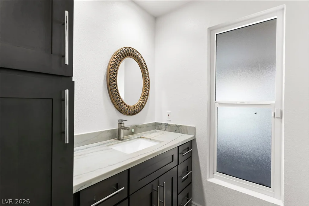 1132 Eastridge, Las Vegas, NV 89110