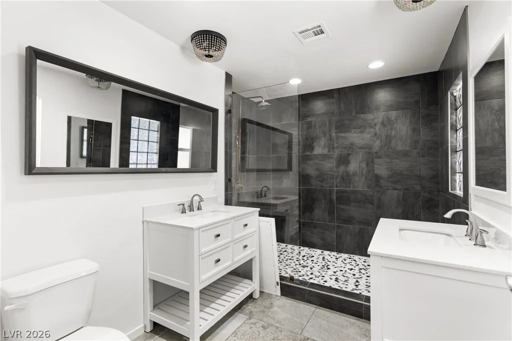 1132 Eastridge, Las Vegas, NV 89110
